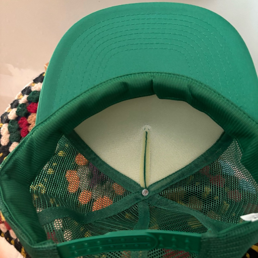Vintage 90s Deadstock Mesh Trucker Snapback Zeller’s BP 24 Hour Towing S… - Picture 7 of 9